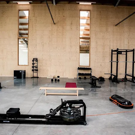 펜션 Sporthotel Taeru 에레제